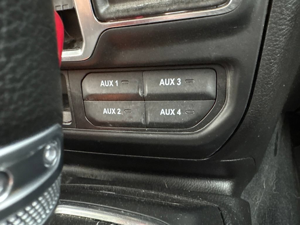 Used 2024 Jeep Wrangler Unlimited Sport AWD/4WD image 32
