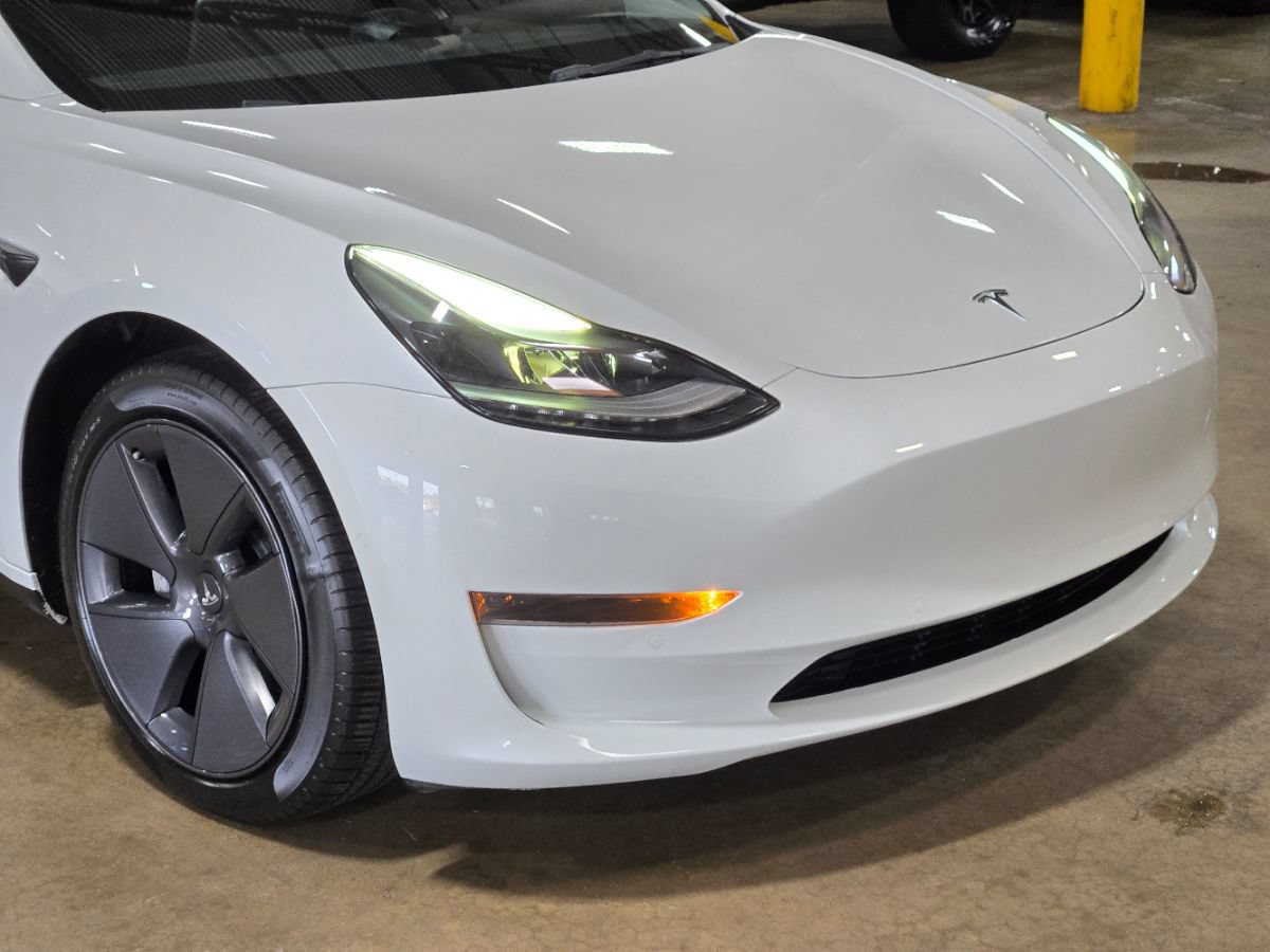 Used 2022 Tesla Model 3 Standard Range RWD image 18