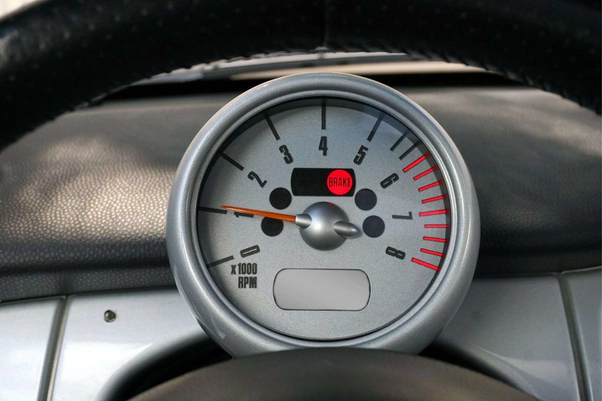Used 2004 MINI Cooper Hardtop FWD image 16