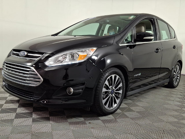 Used 2017 Ford C-MAX Titanium w/ Equipment Group 301A FWD image 6