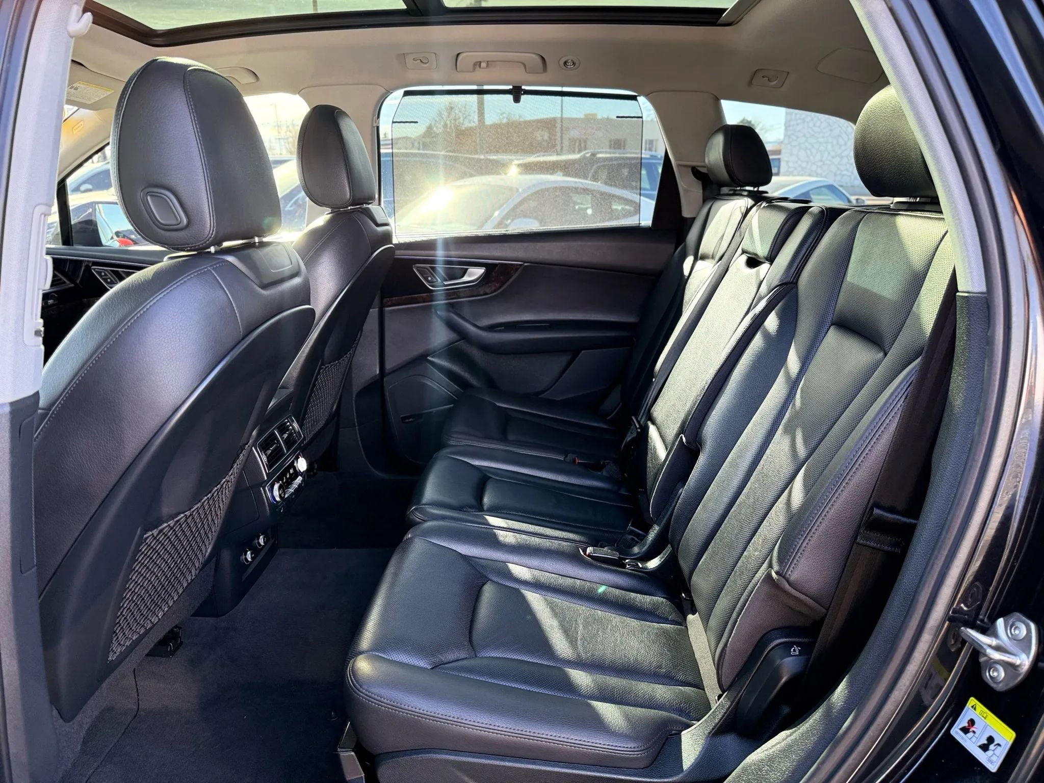 Used 2018 Audi Q7 3.0T Prestige w/ Prestige Package image 17