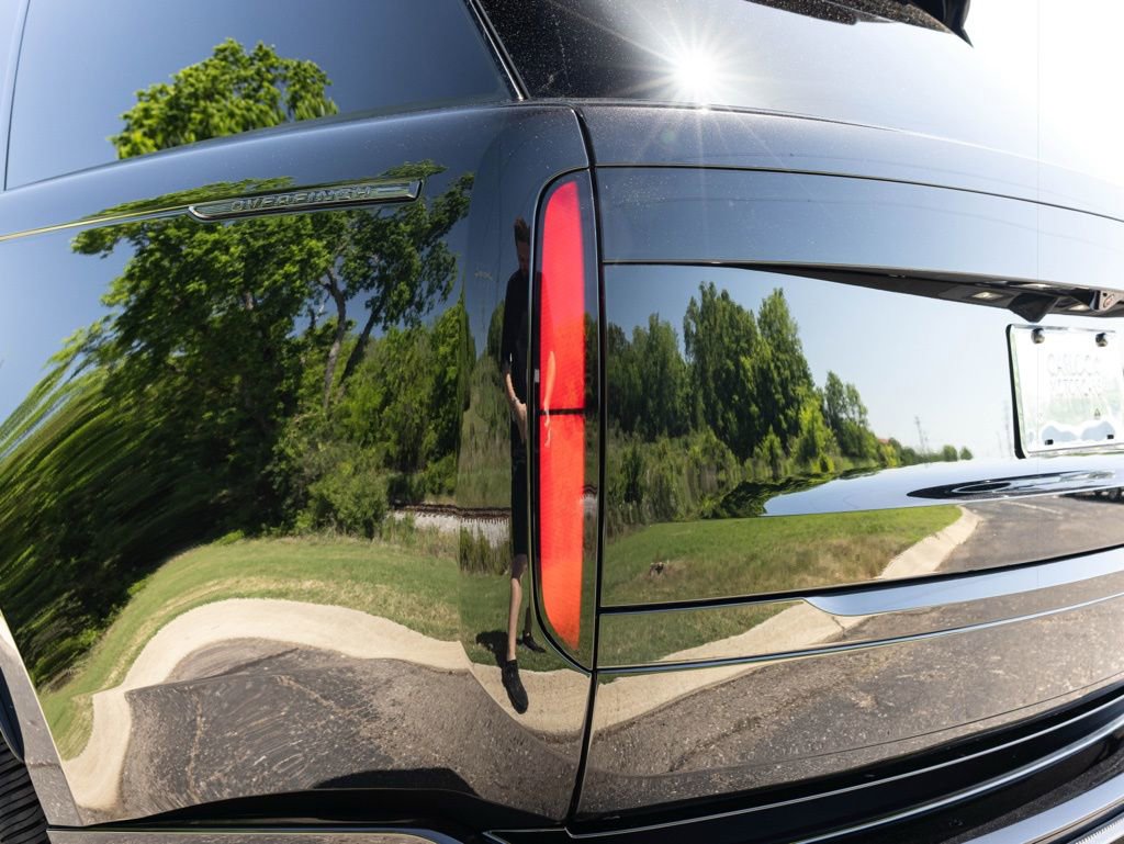 Used 2025 Land Rover Range Rover SE AWD/4WD image 57