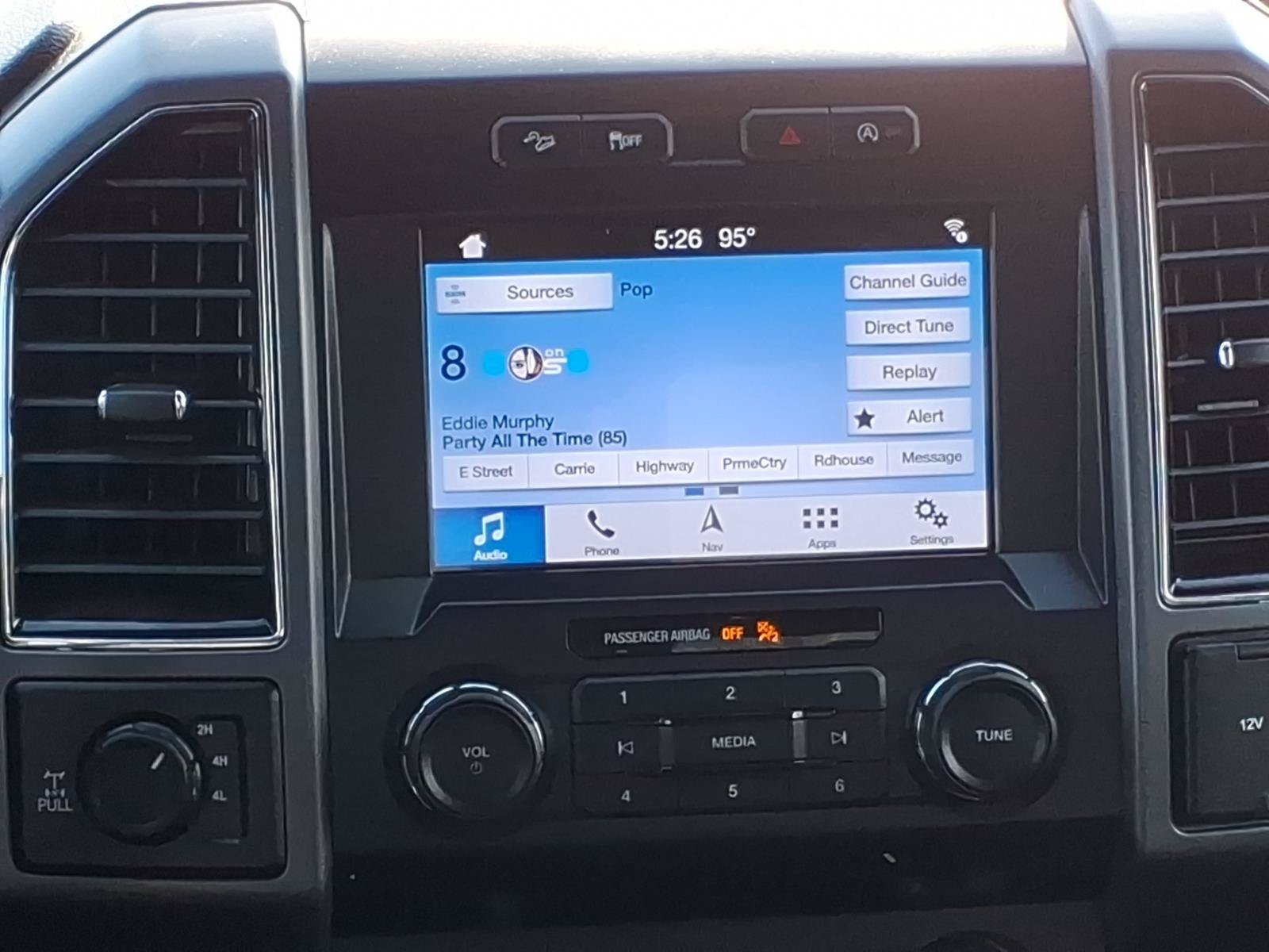 Used 2019 Ford F150 XLT w/ Equipment Group 302A Luxury AWD/4WD image 12