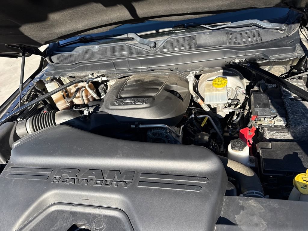 Used 2019 RAM 2500 Big Horn image 28