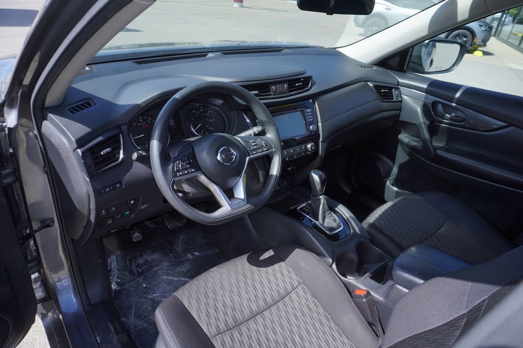 Used 2020 Nissan Rogue S AWD/4WD image 24
