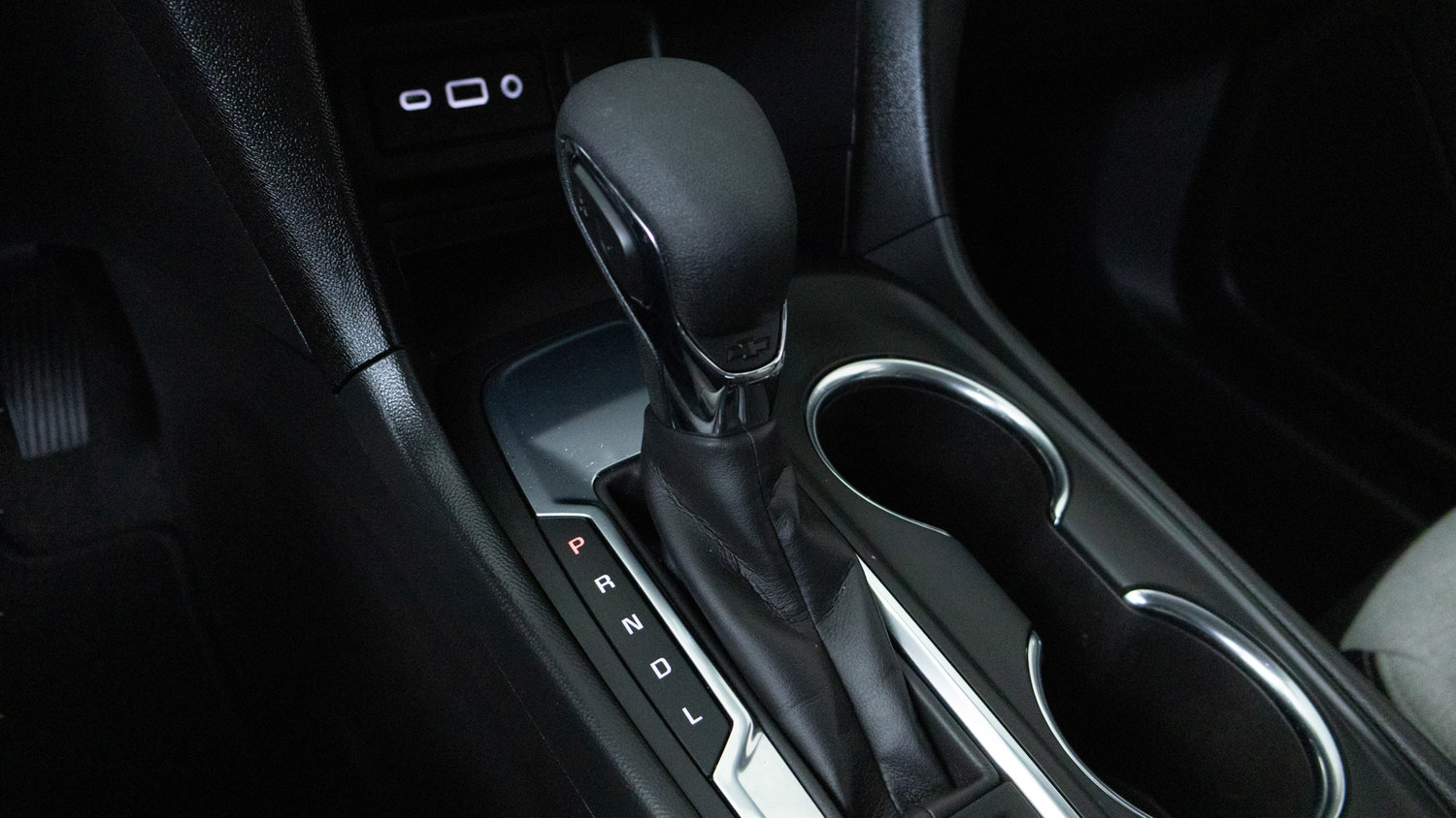 Used 2024 Chevrolet Equinox LS FWD image 13