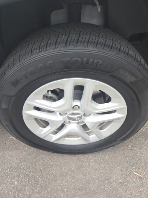 Used 2020 Jeep Compass Sport w/ Cold Weather Group image 5