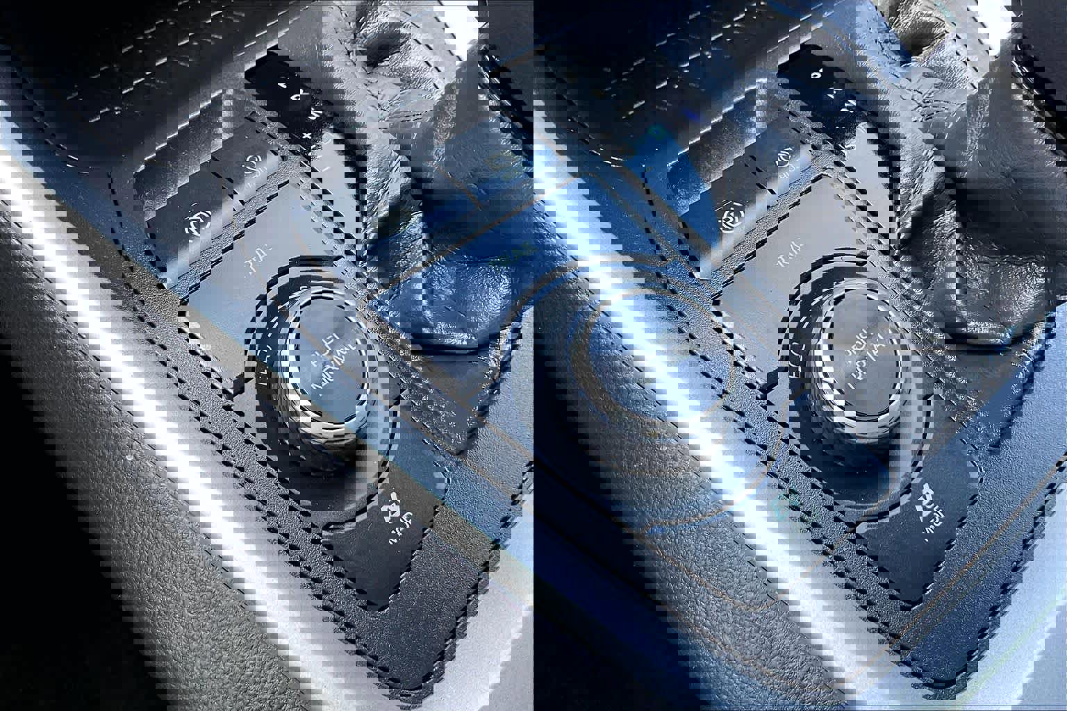 Certified 2024 Toyota RAV4 LE AWD/4WD image 33