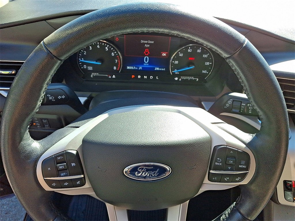 Certified 2022 Ford Explorer XLT w/ Equipment Group 202A image 19