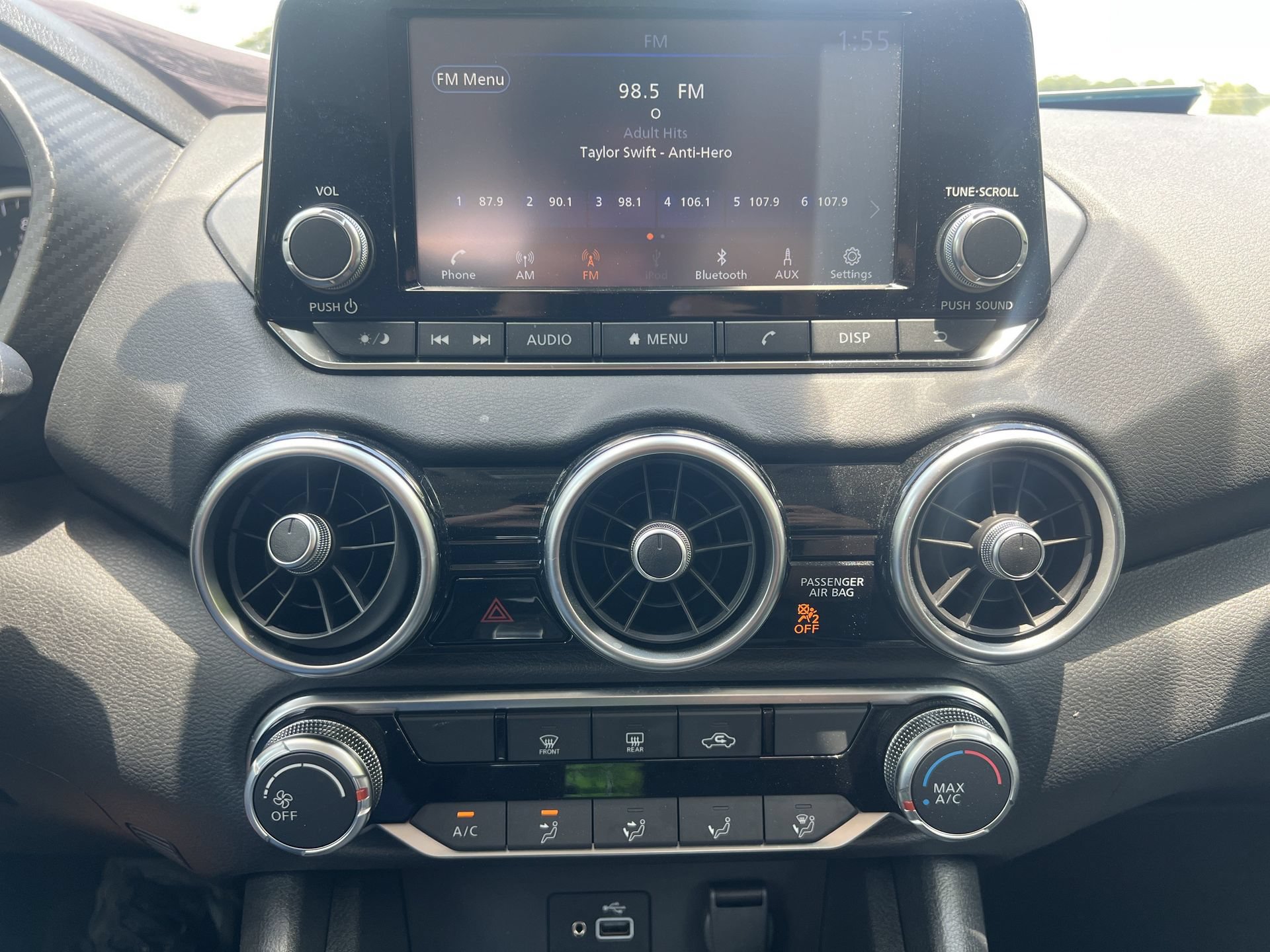 Used 2023 Nissan Sentra S FWD image 4