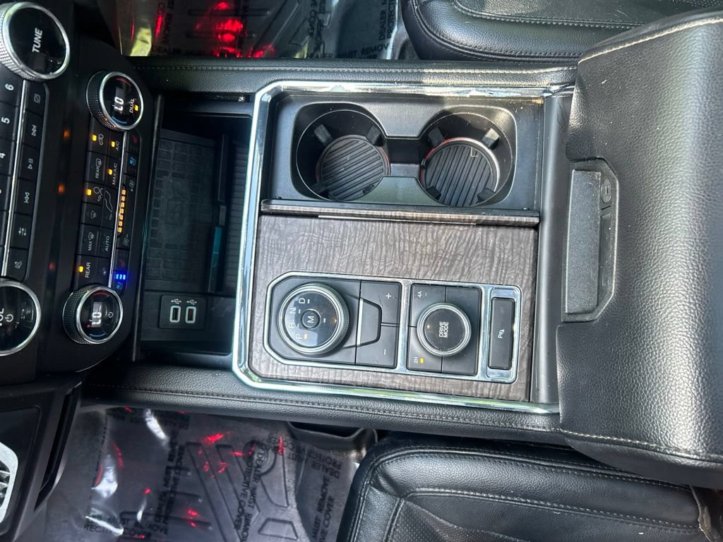 Used 2019 Ford Expedition Limited AWD/4WD image 18