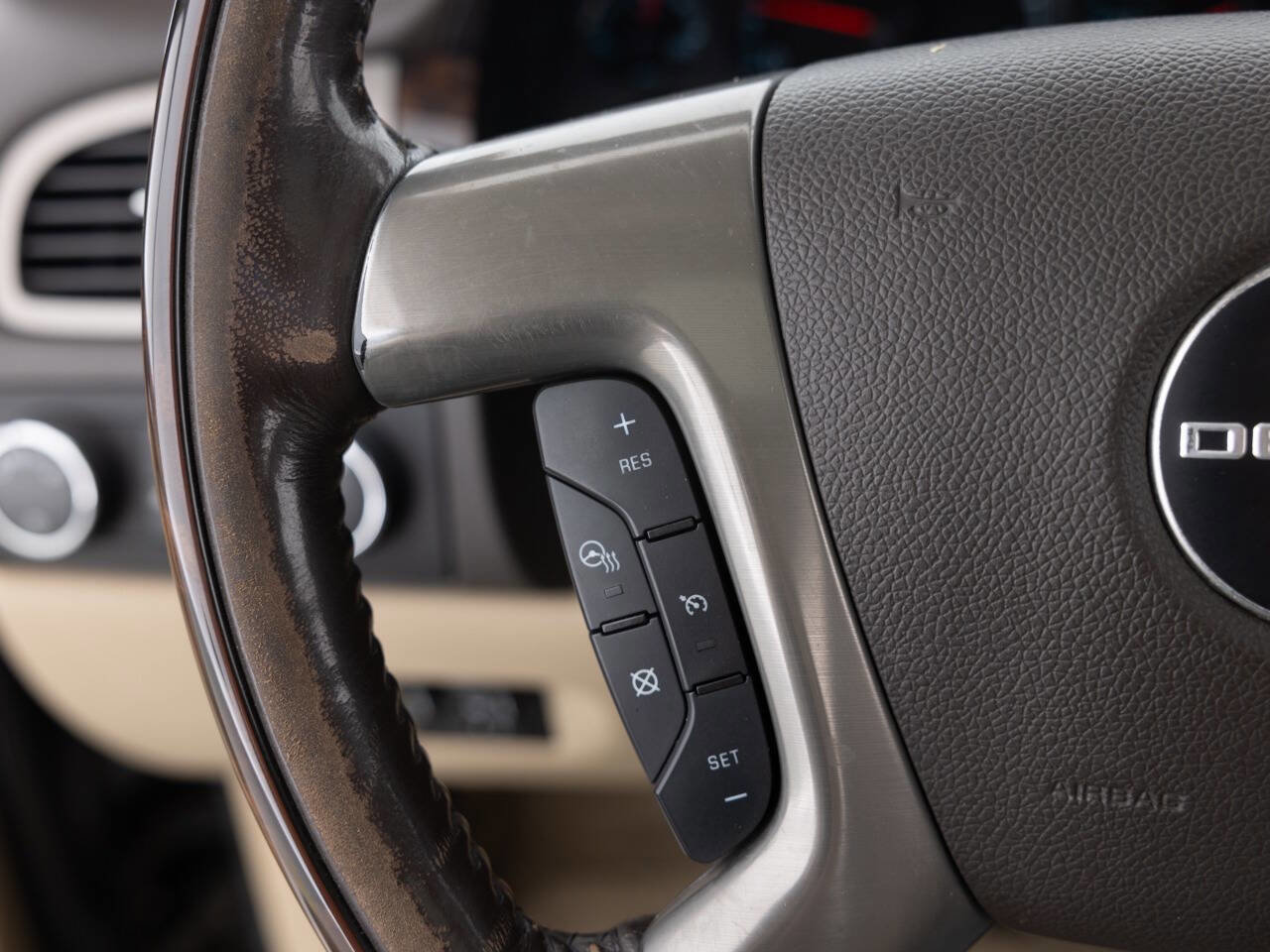 Used 2013 GMC Sierra 2500 Denali w/ Suspension Package, Off-Road image 41