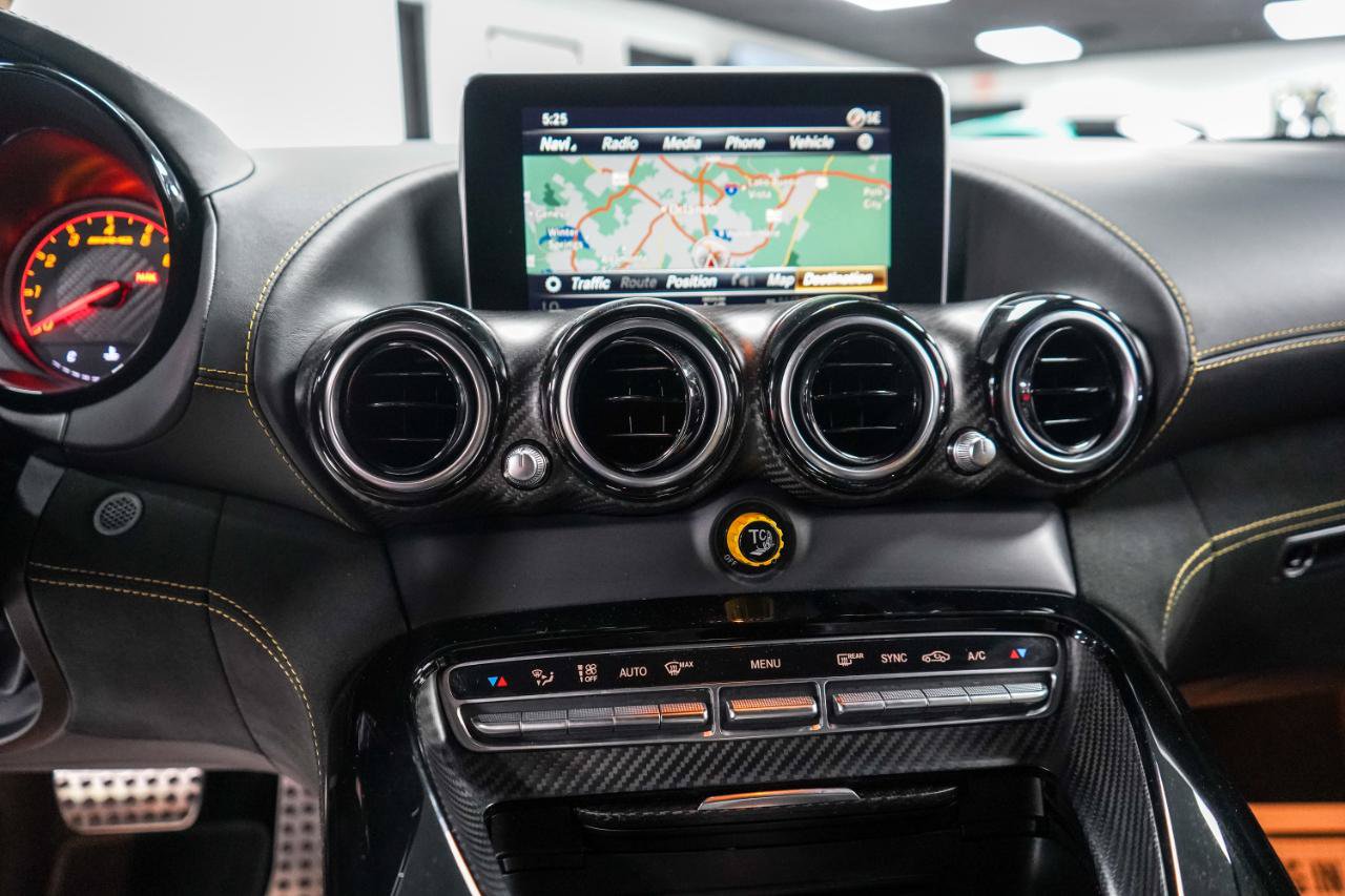 Used 2018 Mercedes-Benz AMG GT R image 20