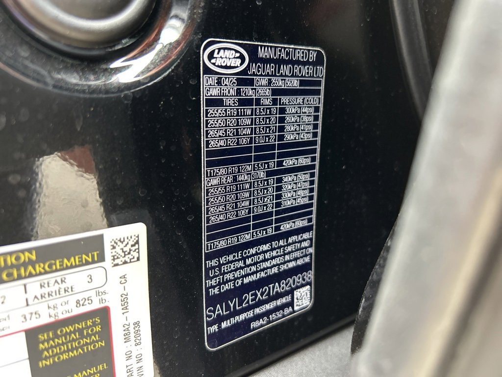 New 2026 Land Rover Range Rover Velar Dynamic SE image 30