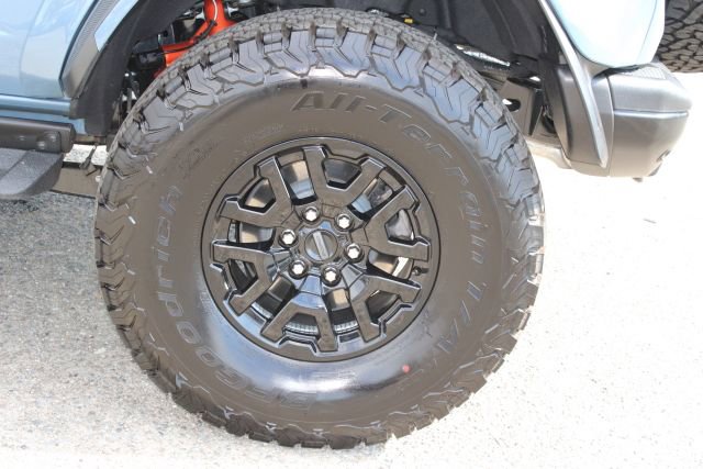 Used 2025 Ford Bronco Raptor AWD/4WD image 8