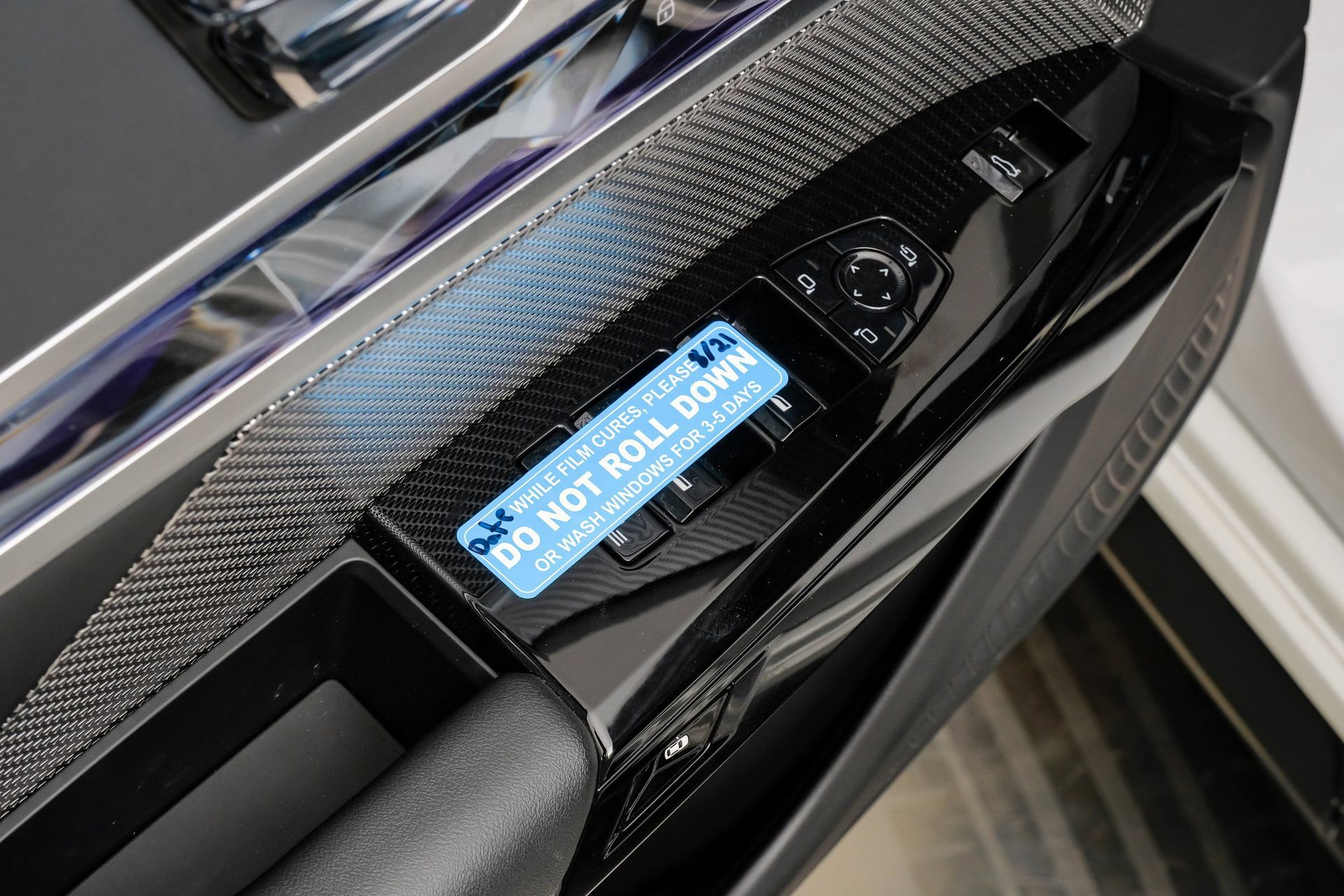 Used 2024 BMW 740i w/ Premium Package 2 image 54