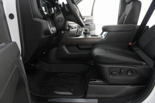 New 2026 GMC Sierra 1500 SLT w/ SLT Premium Plus Package image 19
