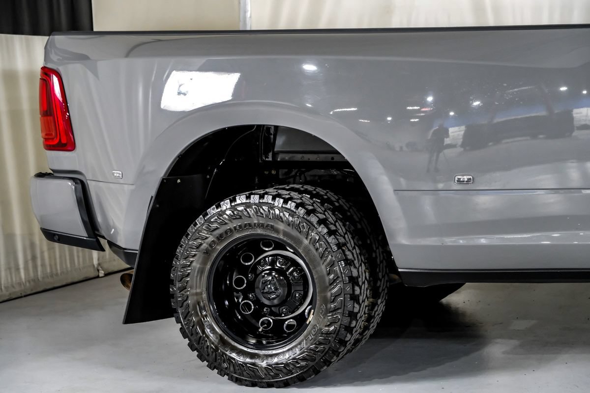 Used 2026 RAM 3500 Laramie AWD/4WD image 6