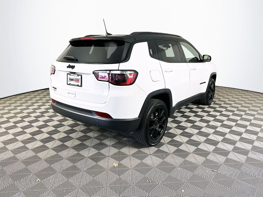 Used 2023 Jeep Compass Altitude image 11