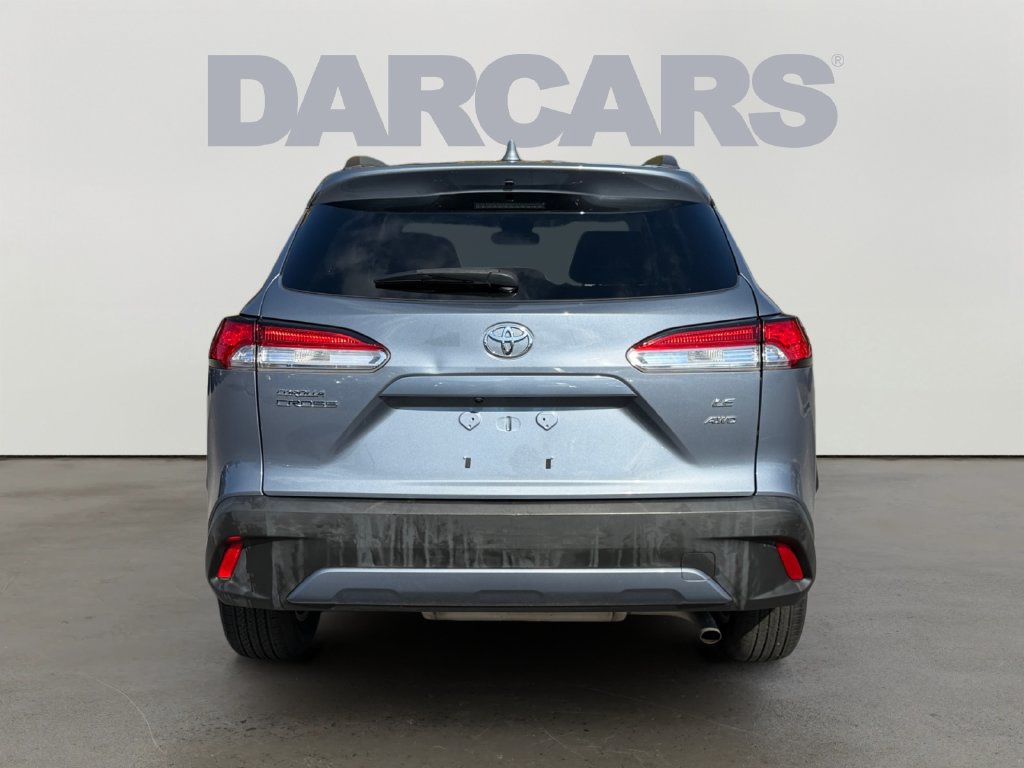 Used 2022 Toyota Corolla Cross LE w/ Moonroof Package AWD/4WD image 3