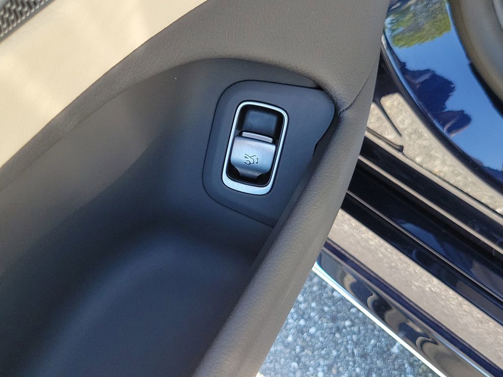 Used 2024 Mercedes-Benz S 63 AMG S image 19