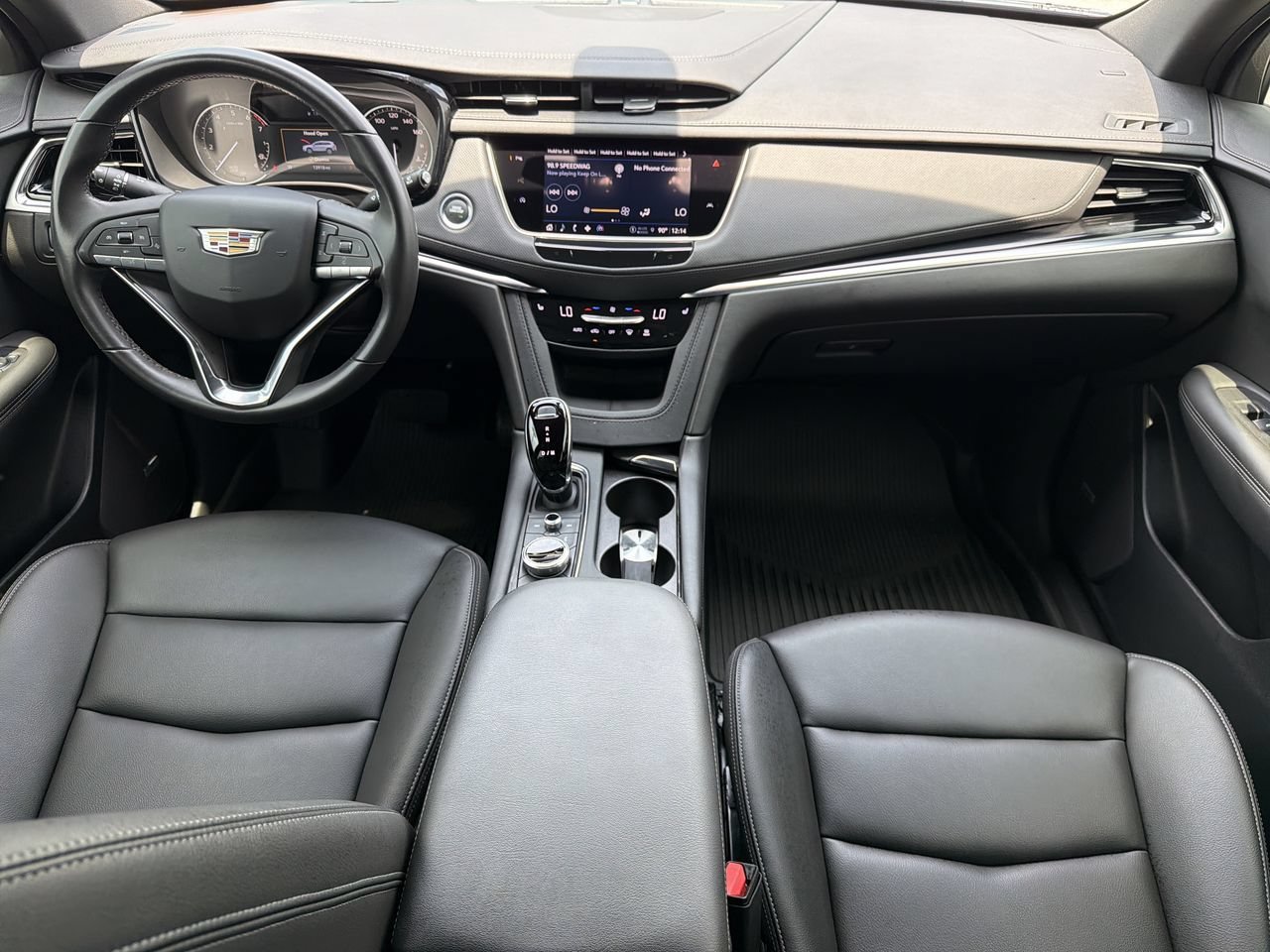Used 2025 Cadillac XT6 Luxury FWD image 13