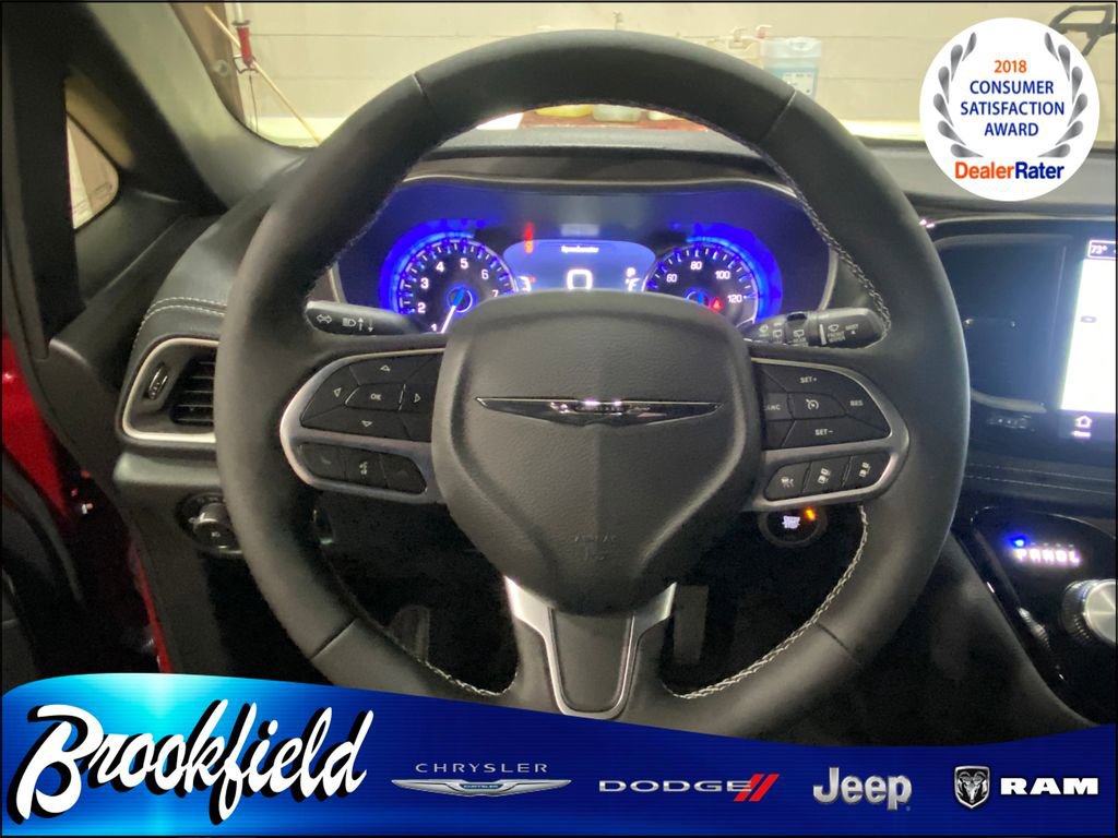 New 2026 Chrysler Pacifica Select FWD image 28