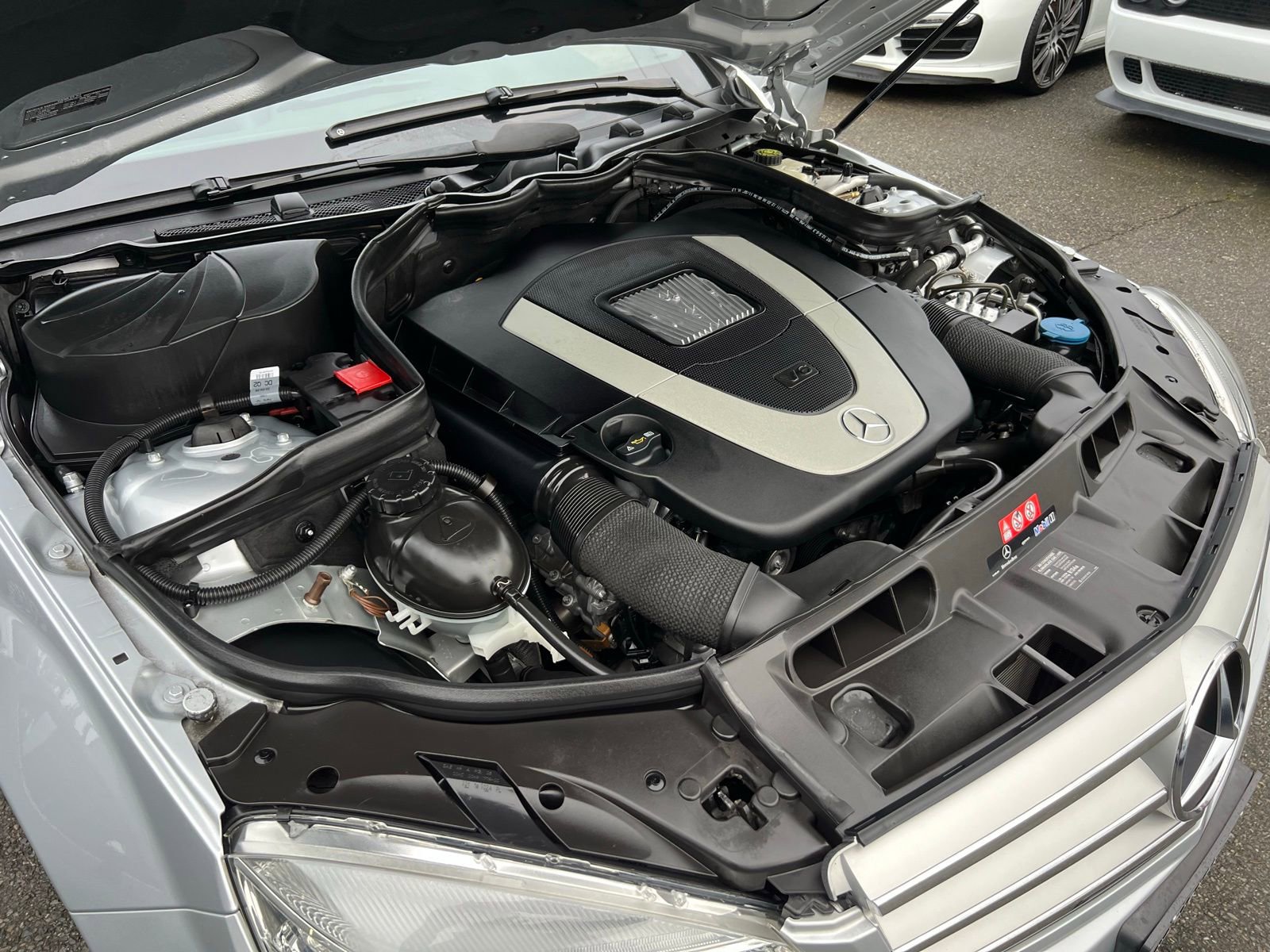 Used 2008 Mercedes-Benz C 300 Sedan image 10