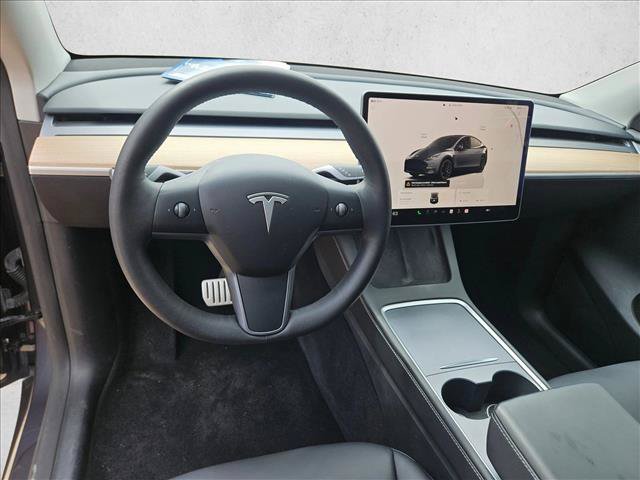 Used 2023 Tesla Model Y Performance AWD/4WD image 19