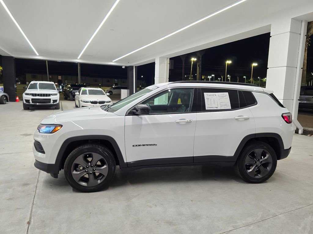 Certified 2022 Jeep Compass Latitude image 3
