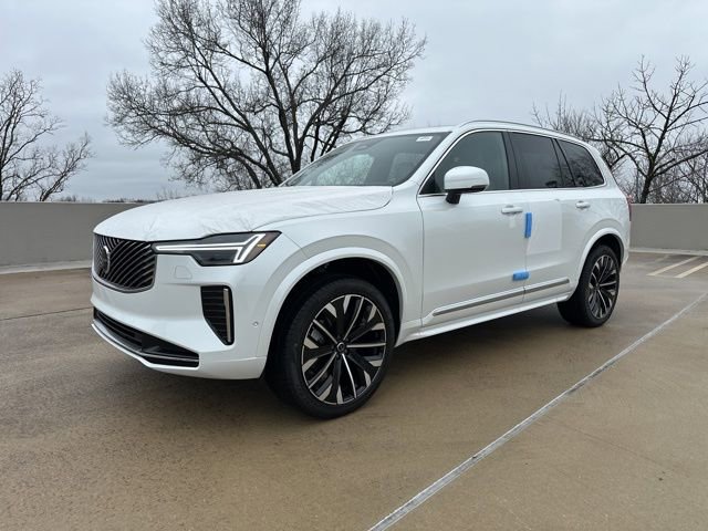 New 2026 Volvo XC90 B6 Plus w/ Protection Package image 3