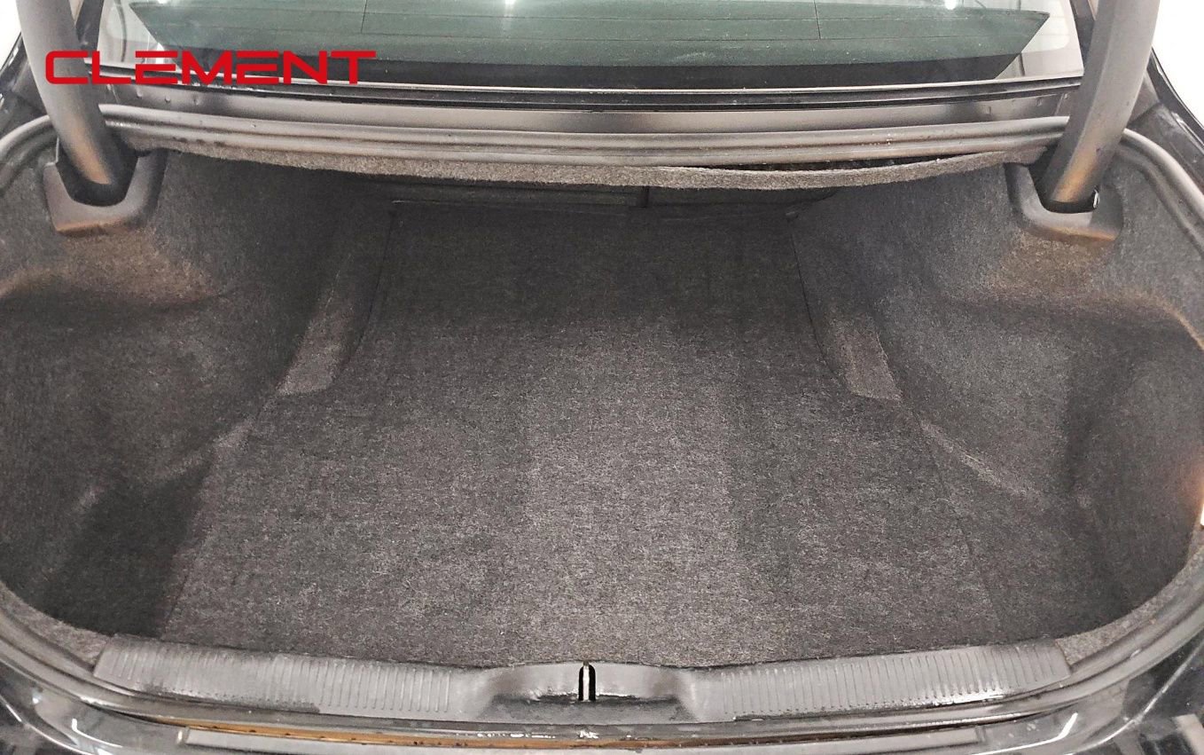 Used 2022 Dodge Charger SXT image 16