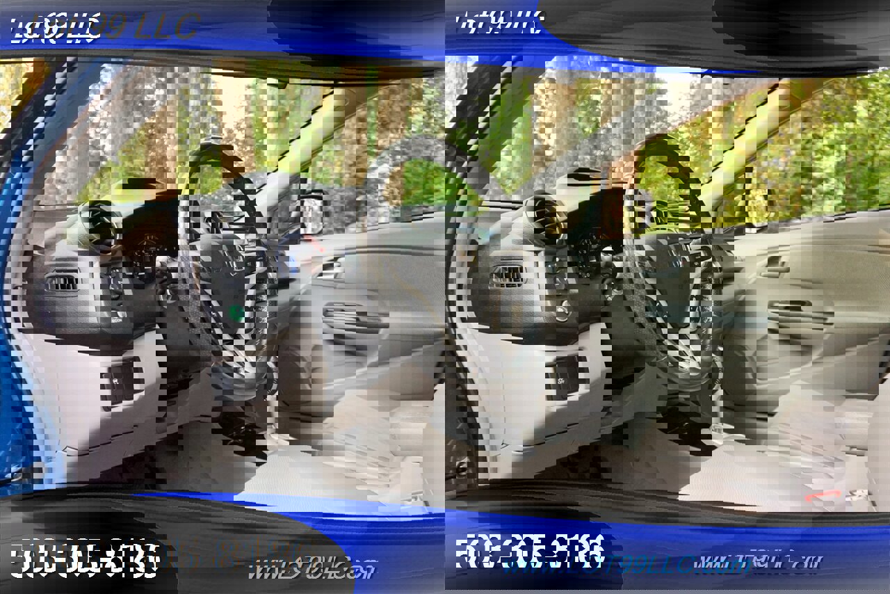 Used 2013 Honda Insight EX image 12