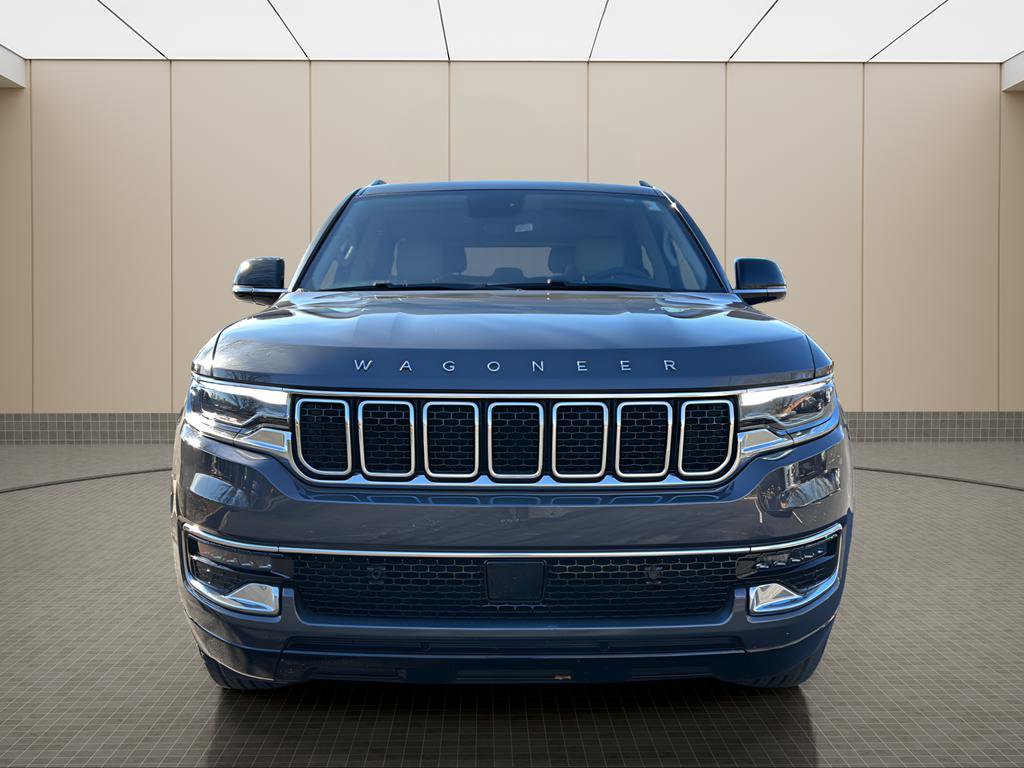 Used 2023 Jeep Wagoneer 4WD w/ Premium Group I image 8