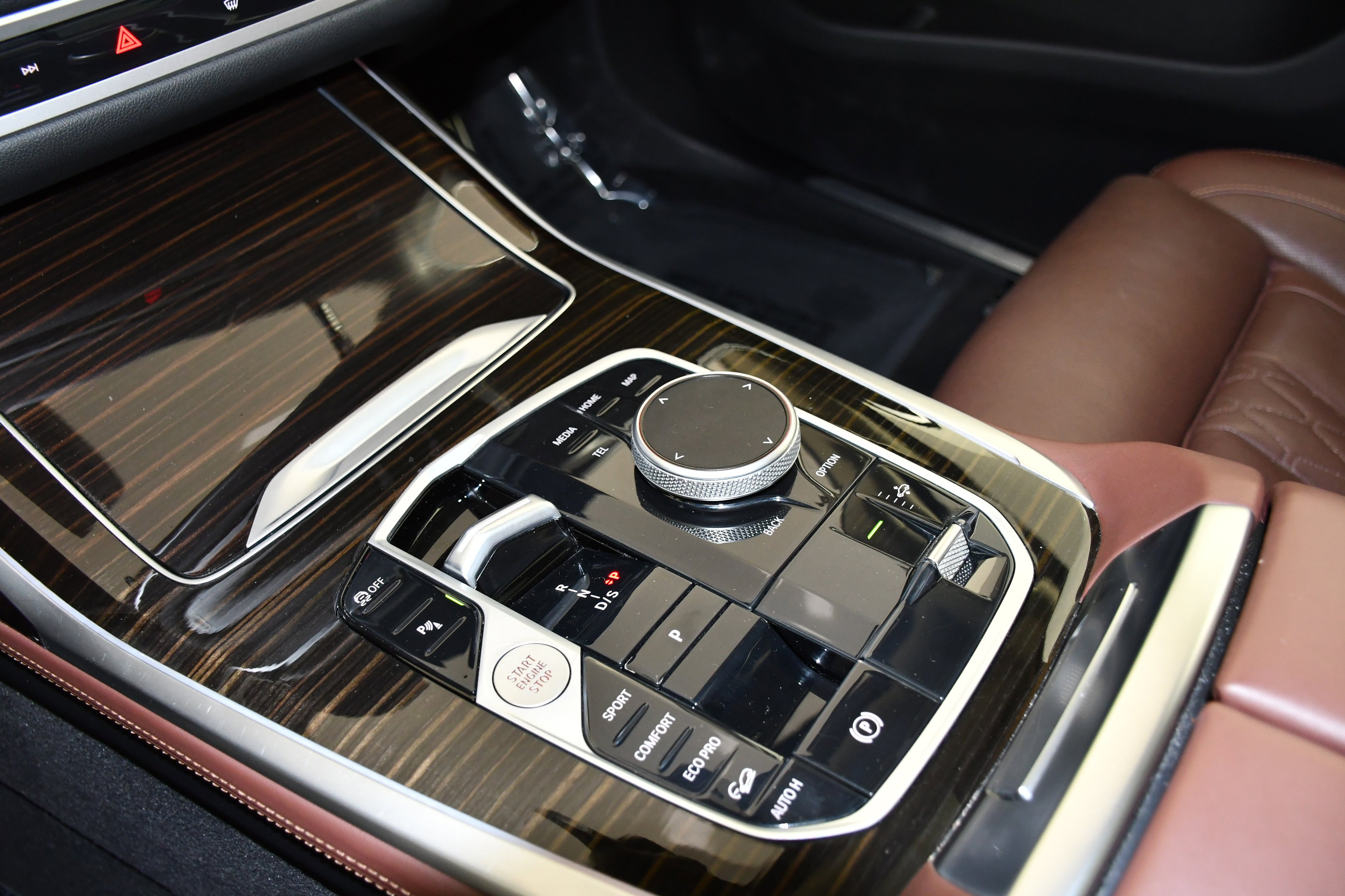 Used 2025 BMW X7 xDrive40i image 29