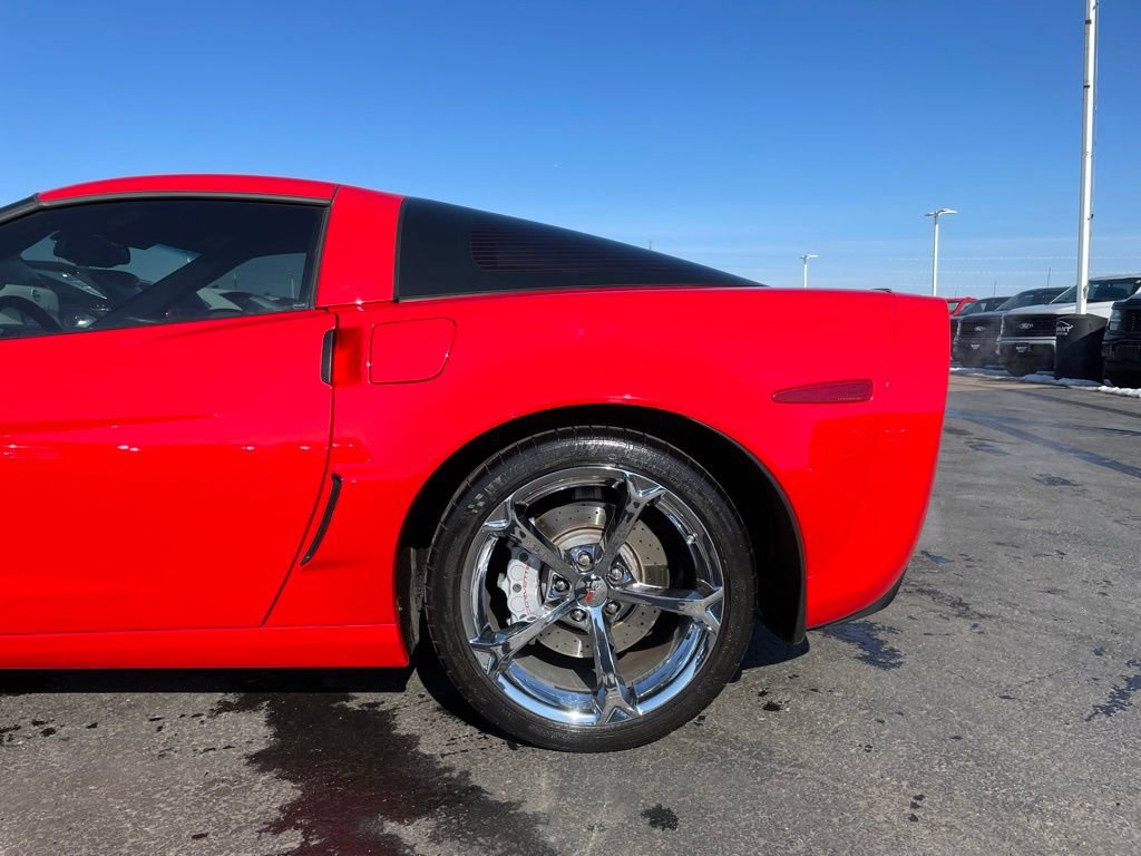 Used 2010 Chevrolet Corvette Grand Sport w/ Preferred Equipment Group image 31