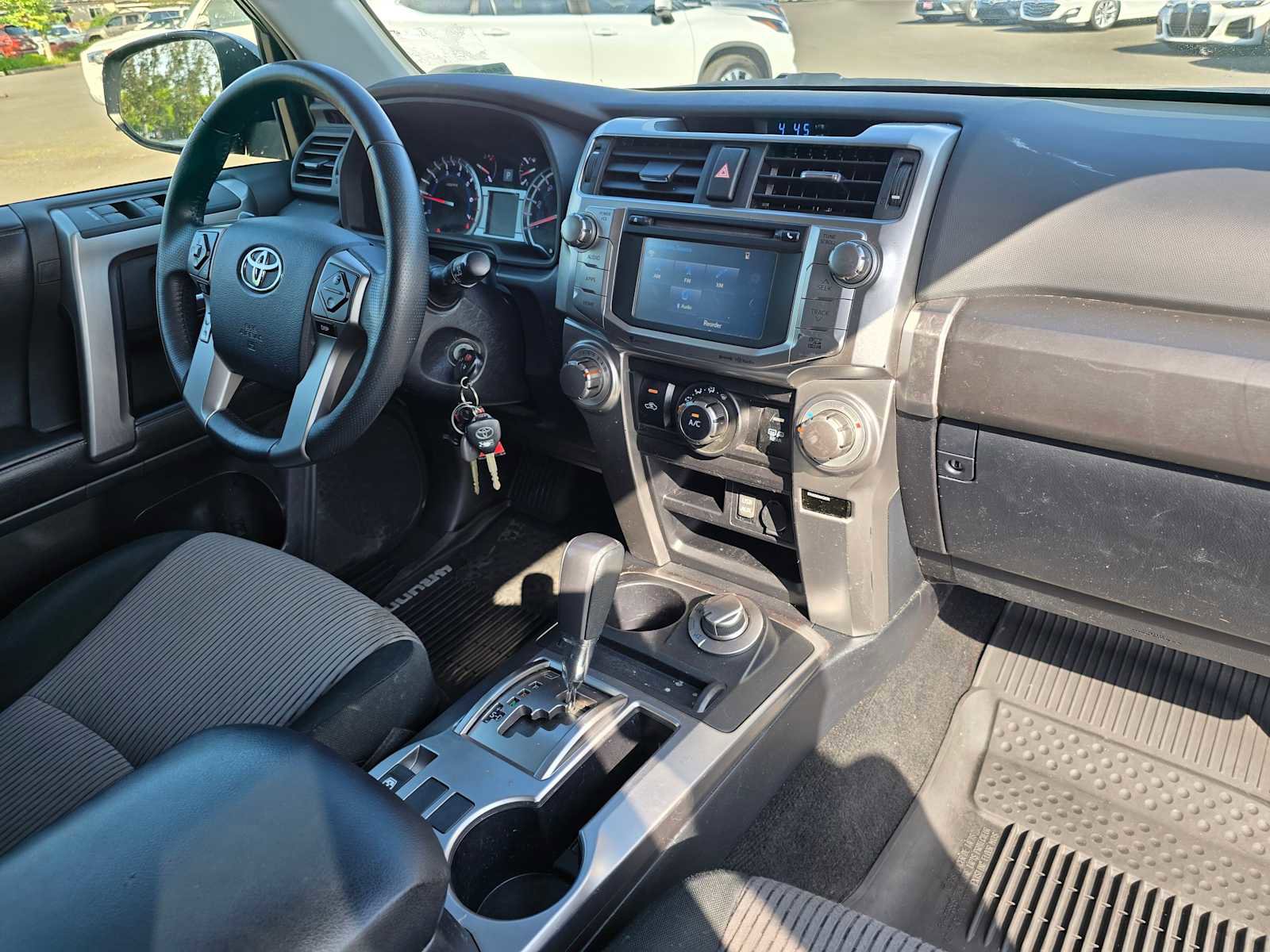 Certified 2019 Toyota 4Runner SR5 AWD/4WD image 13