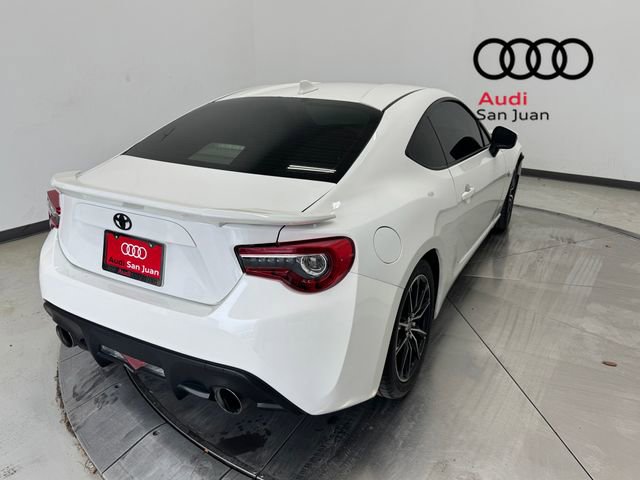 Used 2017 Toyota 86 RWD image 38