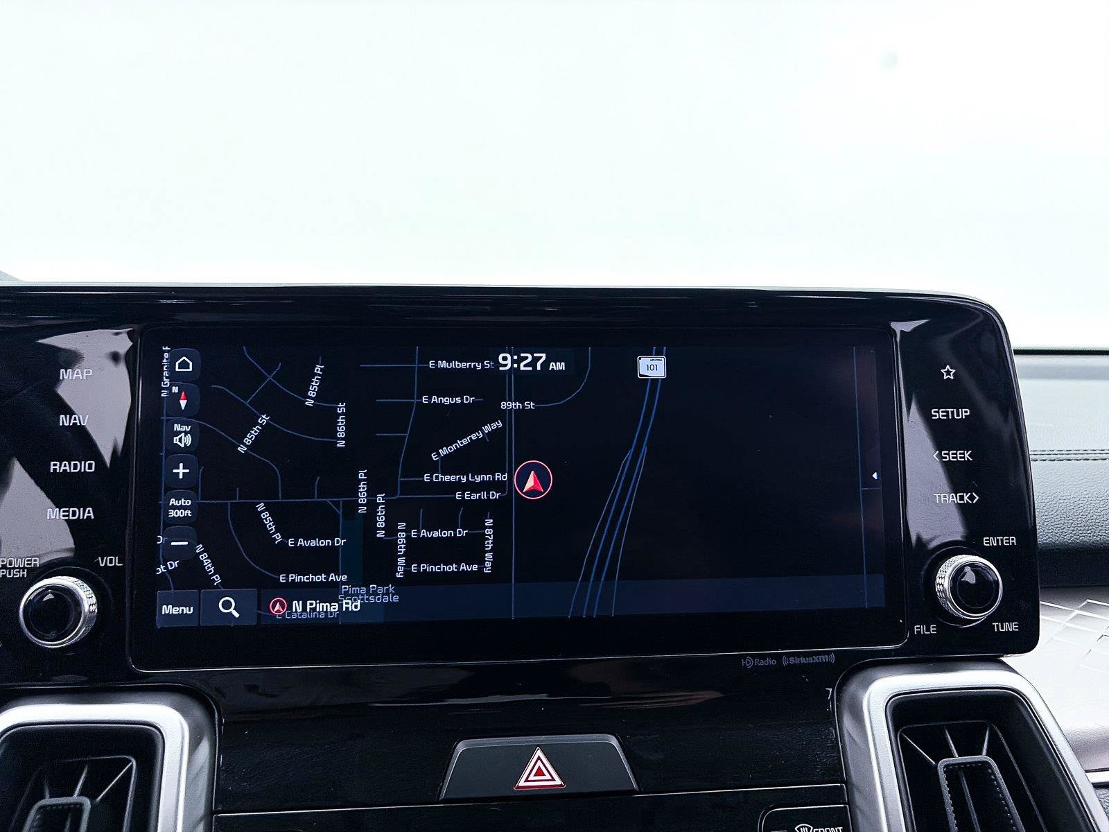 Used 2022 Kia Sorento S FWD image 4