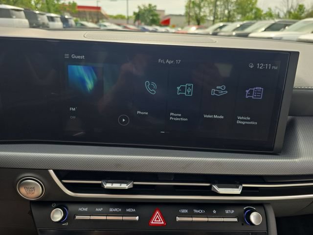 Used 2025 Hyundai Sonata SEL AWD/4WD image 16