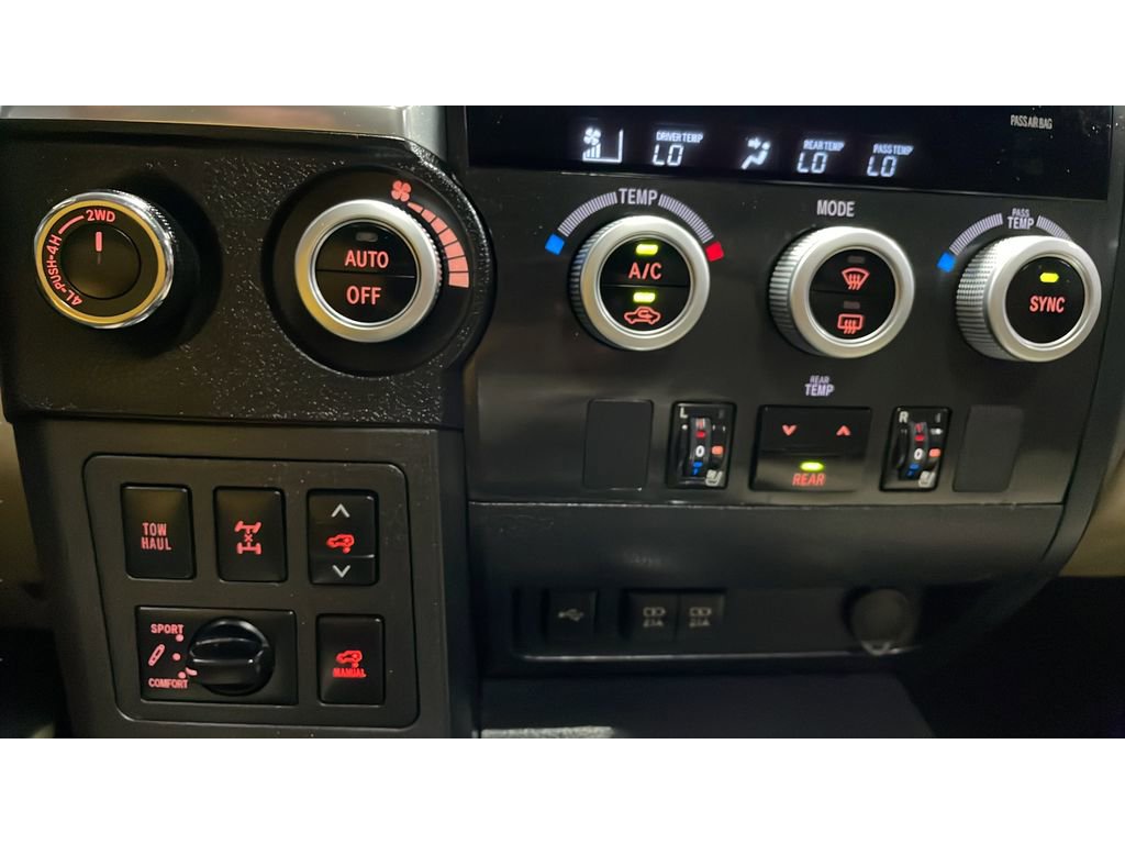 Used 2021 Toyota Sequoia Platinum AWD/4WD image 14