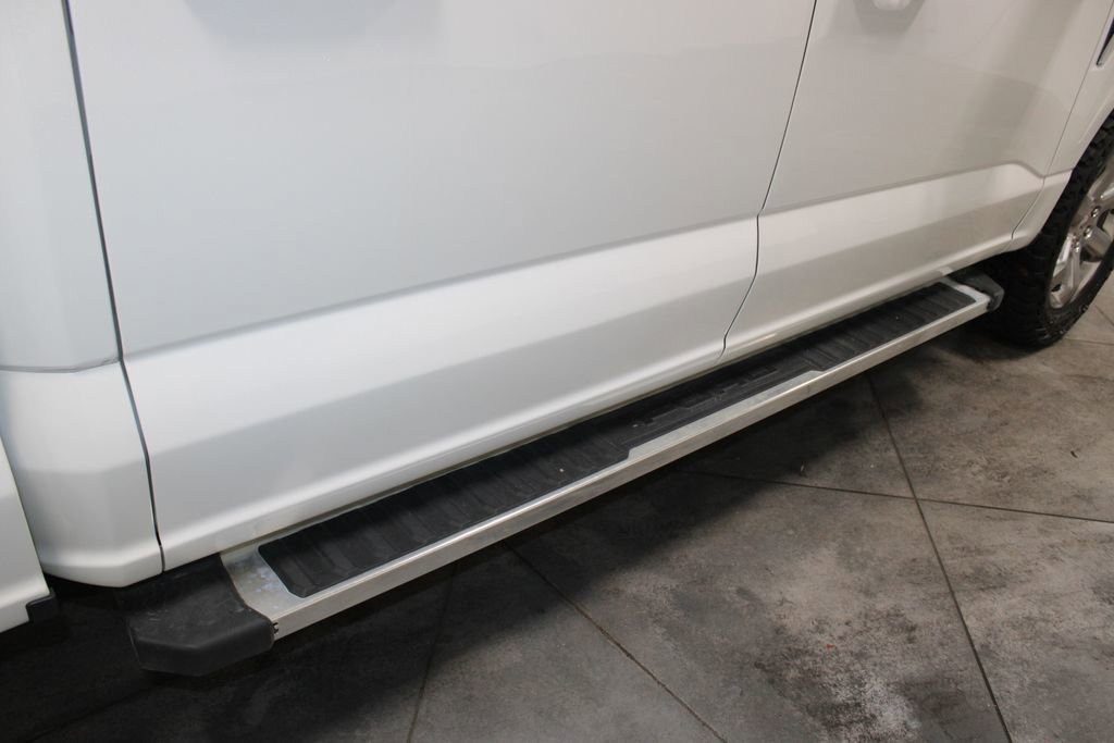 Used 2023 Ford F150 Lariat w/ Trailer Tow Package image 12