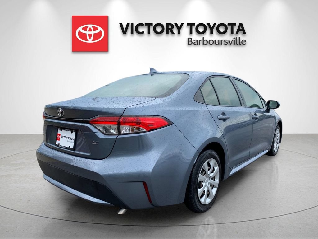 Used 2022 Toyota Corolla LE FWD image 7