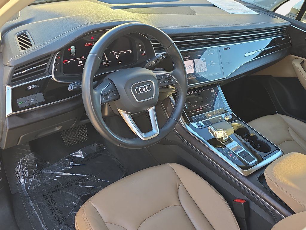 Certified 2023 Audi Q7 2.0T Premium Plus w/ Premium Plus Package AWD/4WD image 17