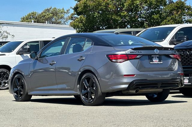 Used 2023 Nissan Sentra SR w/ Midnight Edition Package image 6