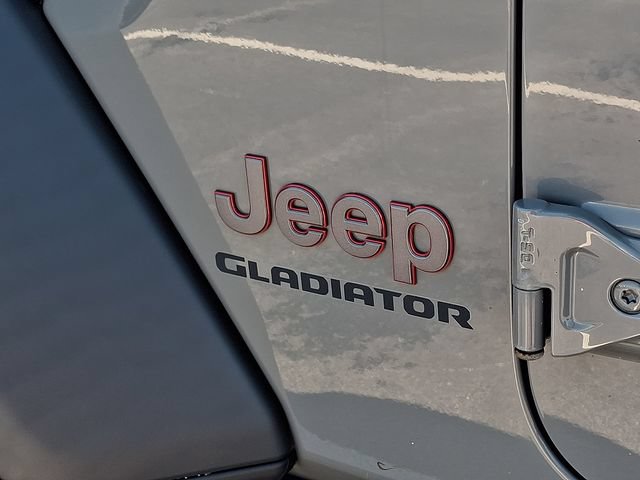 Used 2021 Jeep Gladiator Rubicon AWD/4WD image 30