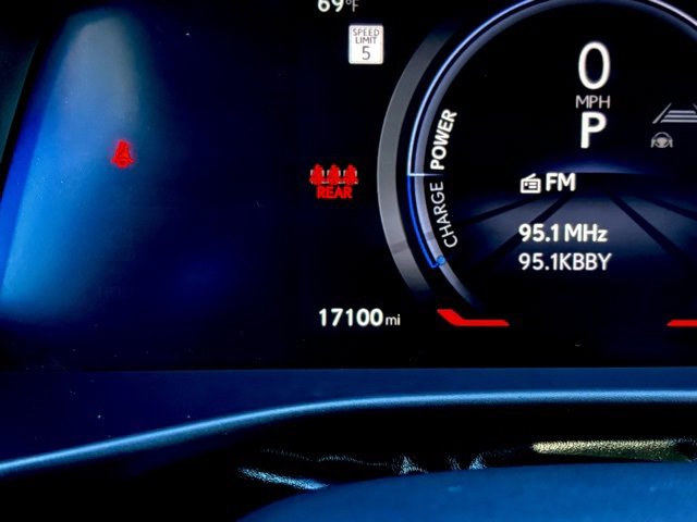 Used 2024 Lexus RZ 300e Premium image 26