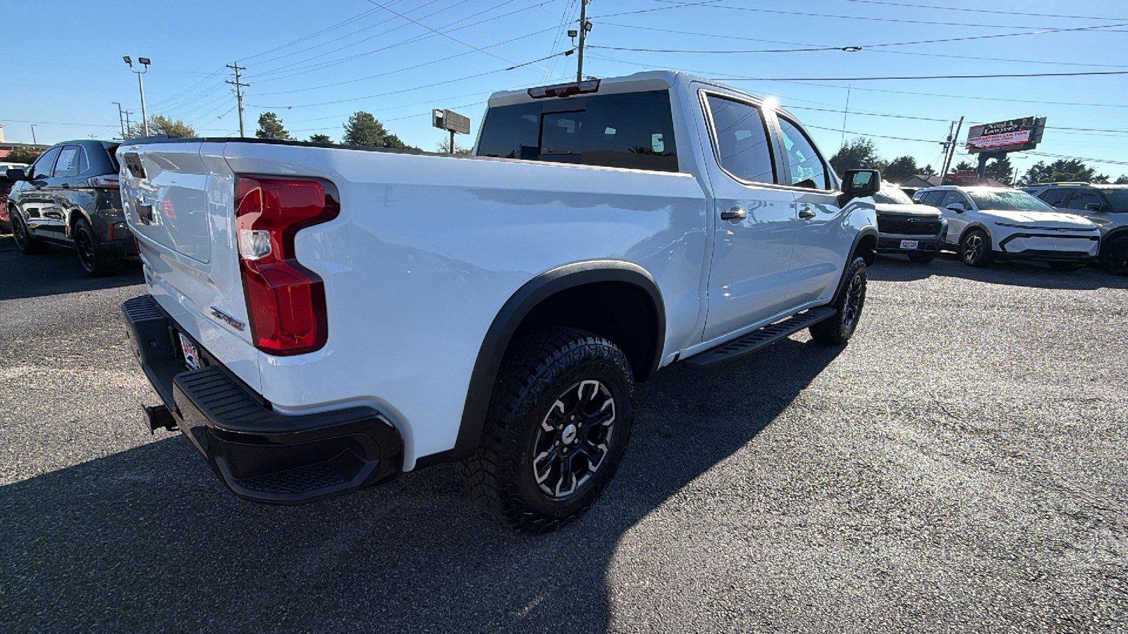 New 2026 Chevrolet Silverado 1500 ZR2 AWD/4WD image 9