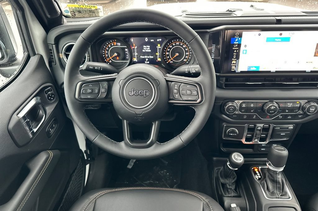 New 2025 Jeep Gladiator Sport AWD/4WD image 14