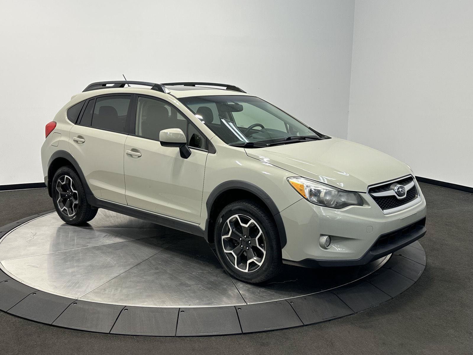 Used 2014 Subaru Crosstrek 2.0i Premium w/ Moonroof Package AWD/4WD image 2